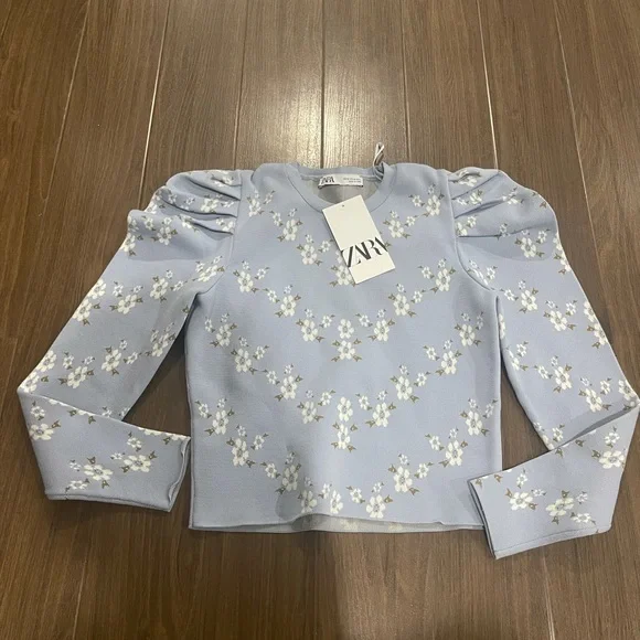 Zara floral knitted sweater - Picture 2 of 7